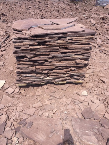 Плитняк лемезит бордовый для цоколя 1,5-2 см купить в Республике Тыва