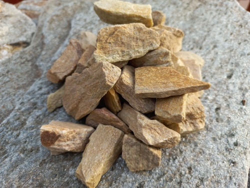 Златолит жёлтый декоративная каменная крошка купить в Республике Тыва