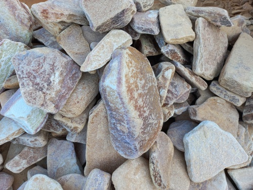 Златолит жёлтый, жёлто-зелёный глыбки и валуны для ланшафтного дизайна купить в Республике Тыва