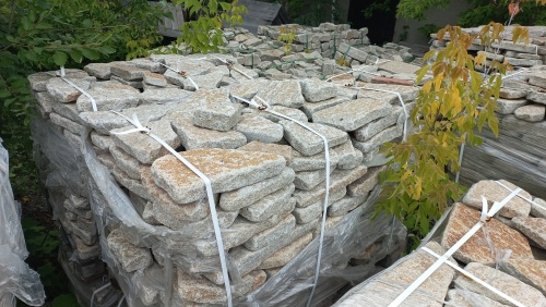 Гранитный плитняк галтованный для парковки купить в Республике Тыва