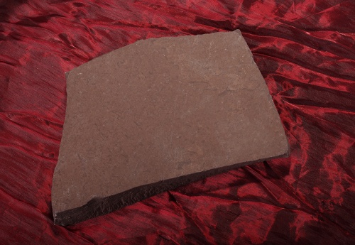 Плитняк лемезит бордовый для цоколя 1,5-2 см купить в Республике Тыва