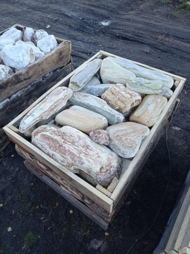 Златолит жёлтый, жёлто-зелёный глыбки и валуны для ланшафтного дизайна купить в Республике Тыва