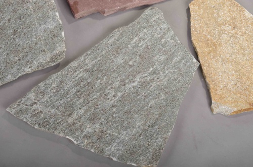 Плитняк златолит Уральский для цоколя, отмостки купить в Республике Тыва