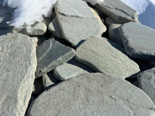 Плитняк златолит зелёный галтованный для цоколя купить в Республике Тыва