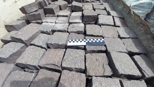 Лемезит колотая брусчатка 10 * 10 см. для парковки купить в Республике Тыва