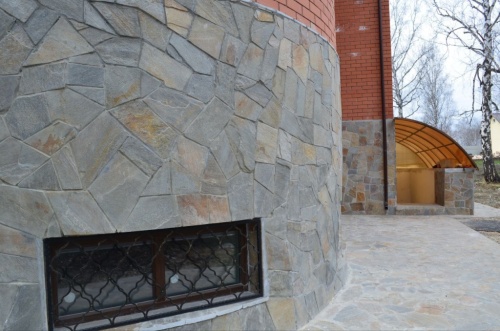 Плитняк златолит Уральский для цоколя, отмостки купить в Республике Тыва